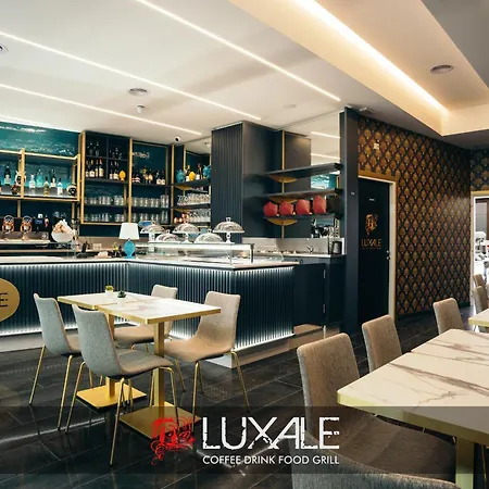 Maison Azzurra Malpensa شقة